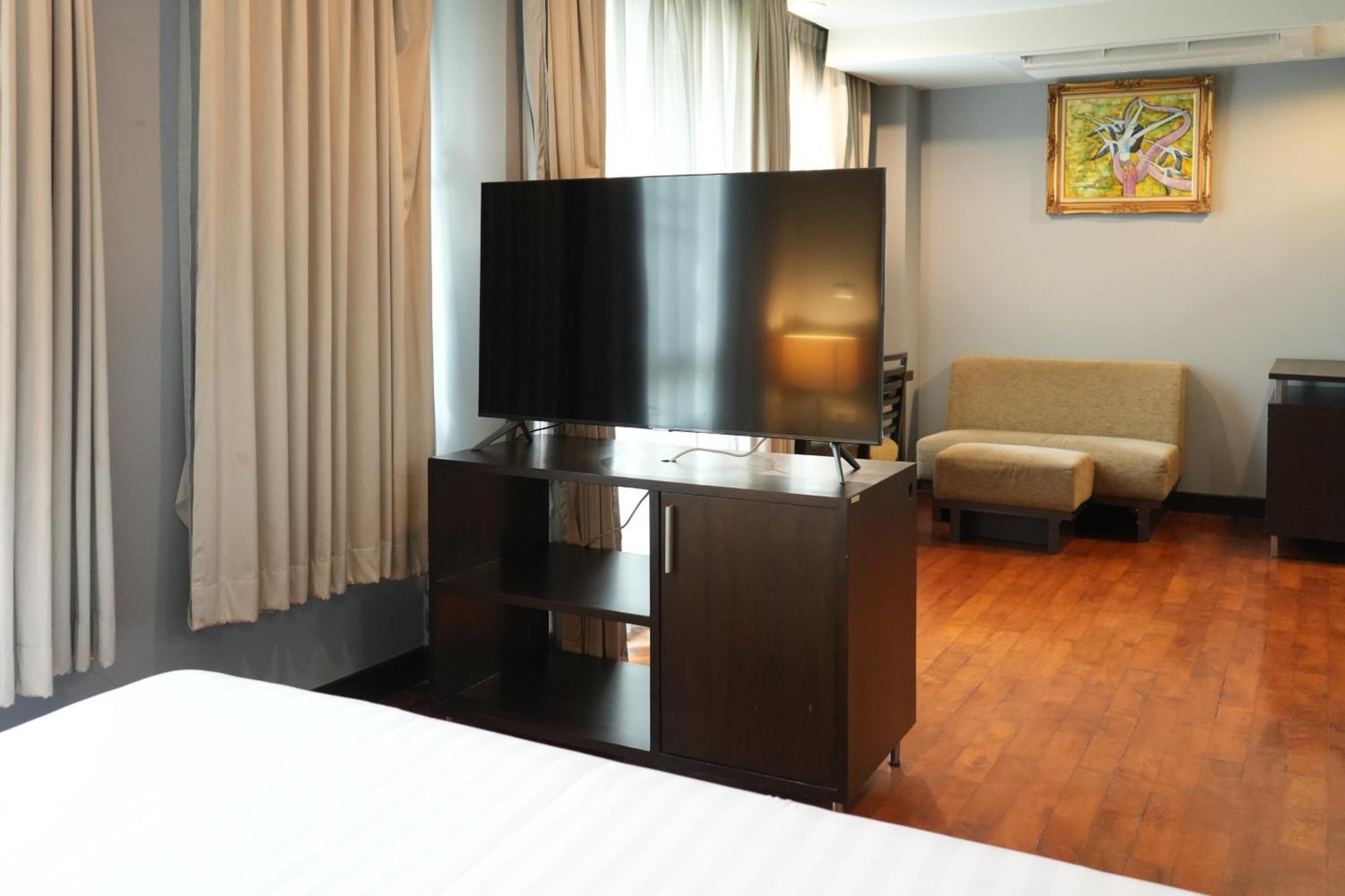 Royal Suite Hotel Bangkok Zewnętrze zdjęcie