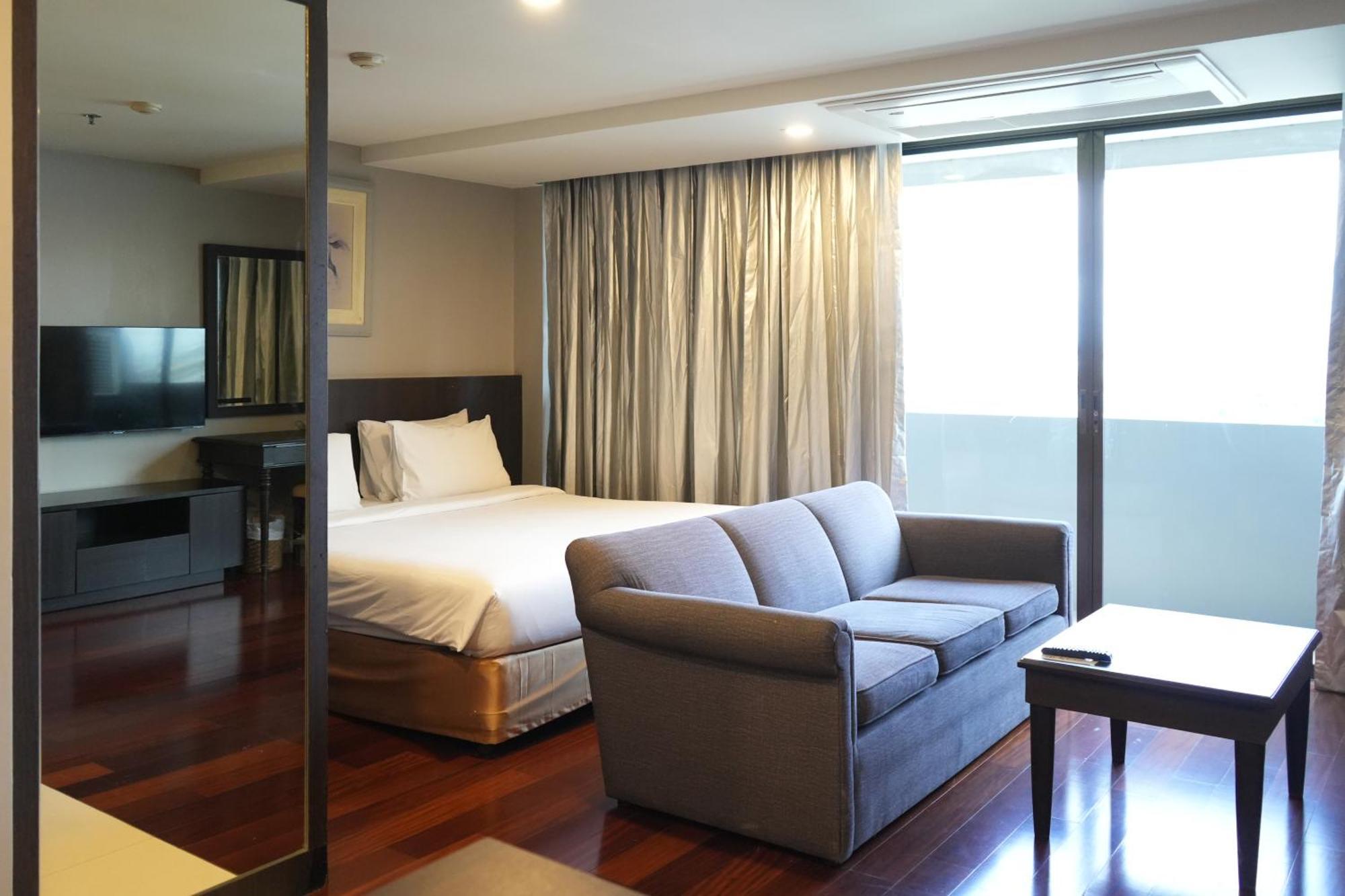 Royal Suite Hotel Bangkok Zewnętrze zdjęcie