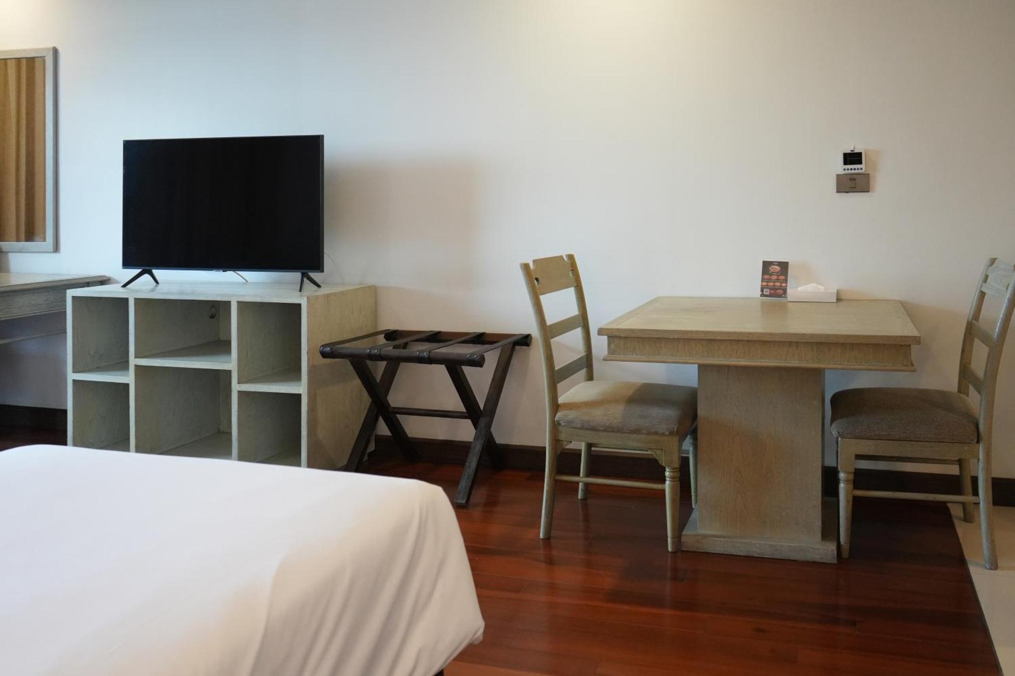 Royal Suite Hotel Bangkok Zewnętrze zdjęcie