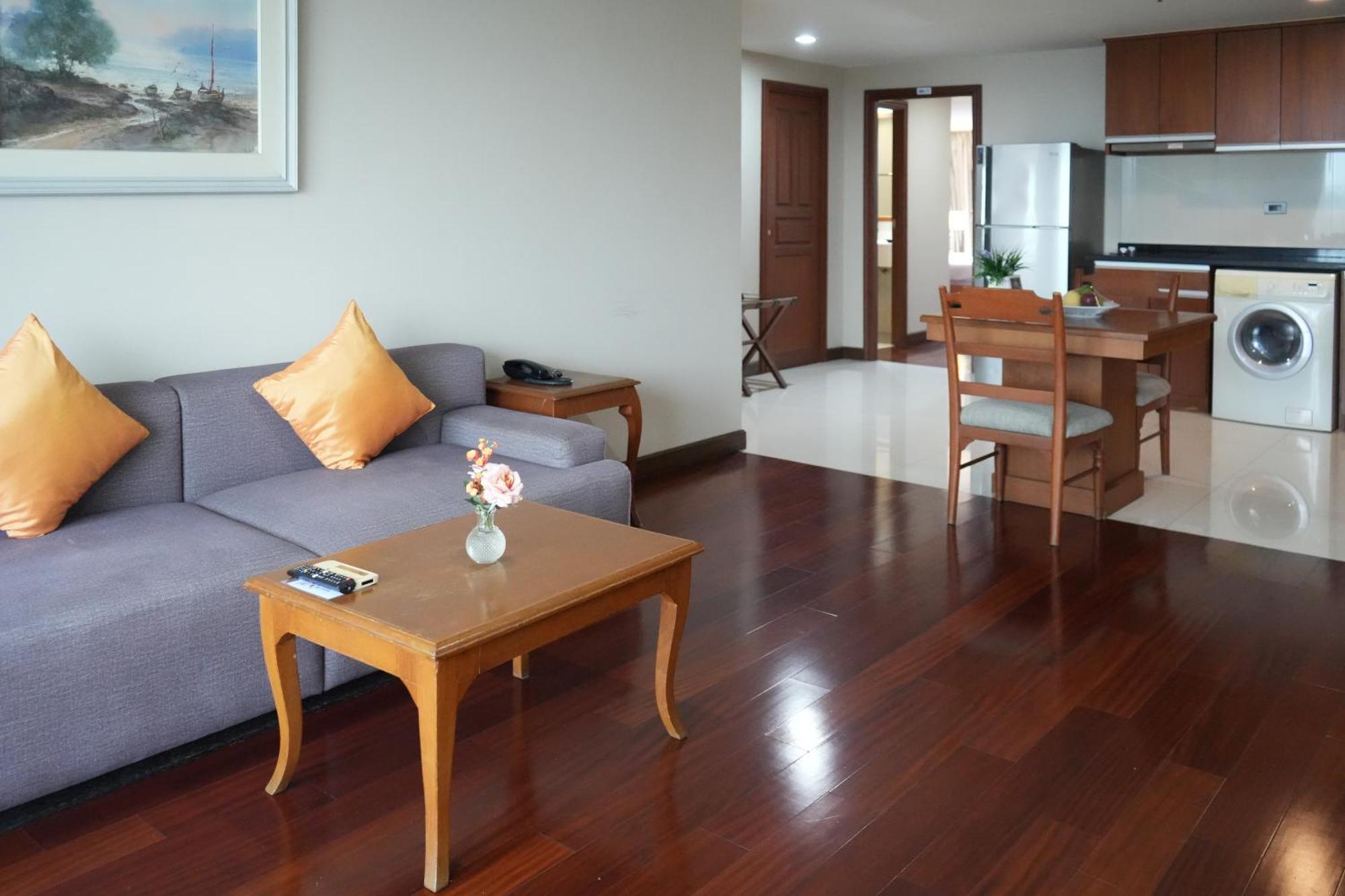 Royal Suite Hotel Bangkok Zewnętrze zdjęcie