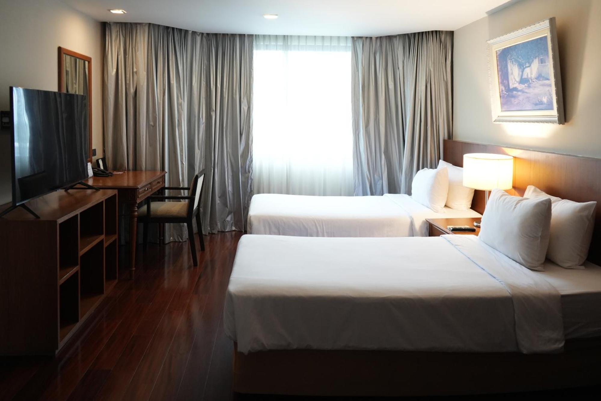 Royal Suite Hotel Bangkok Zewnętrze zdjęcie