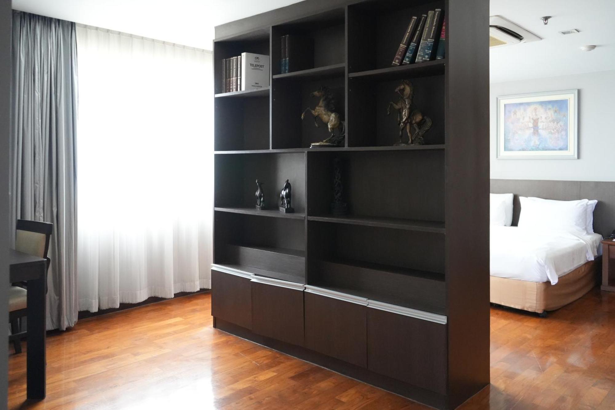 Royal Suite Hotel Bangkok Zewnętrze zdjęcie