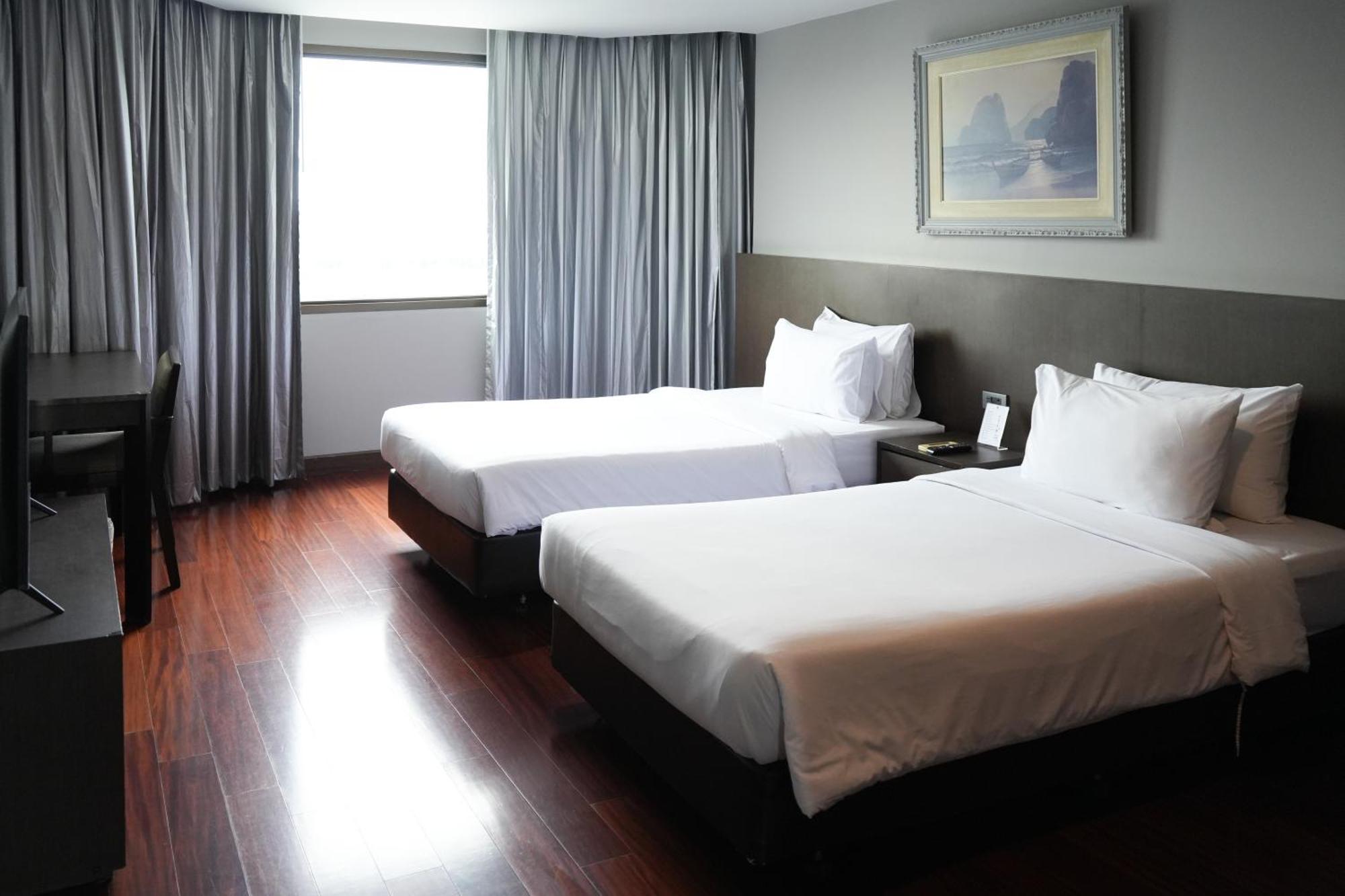 Royal Suite Hotel Bangkok Zewnętrze zdjęcie